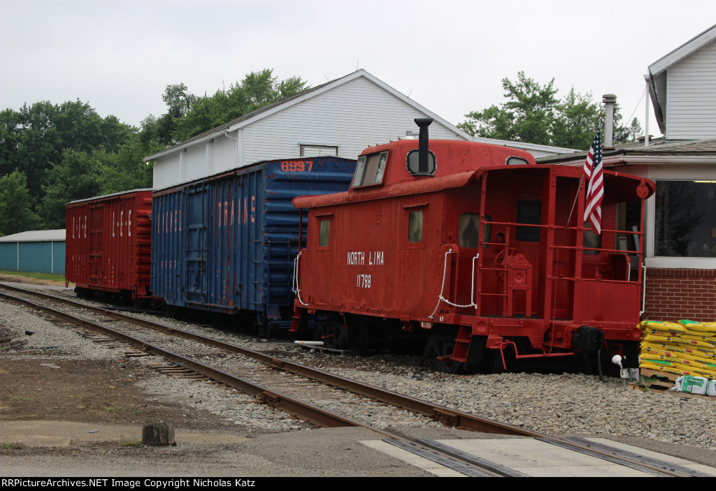 Crouse Mills True Value Store Train Display